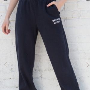 brandy melville san diego sweatpants